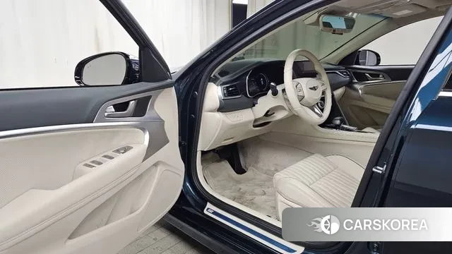 Genesis The New G70 id 3654793 из Кореи 20