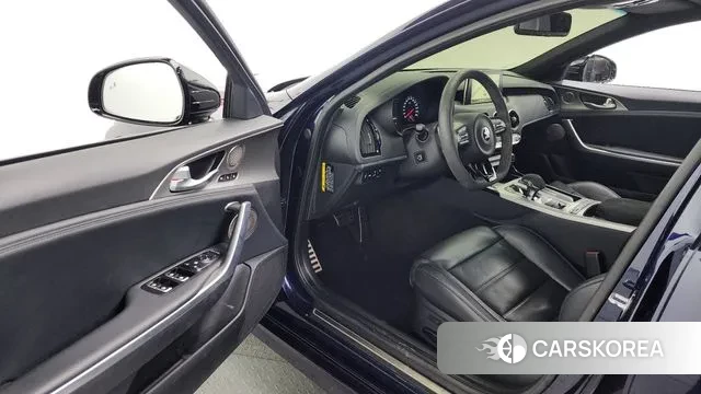 Kia Stinger id 3736935 из Кореи 20