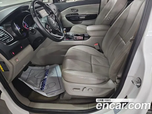 Kia The New Carnival id 2710098 из Кореи 20