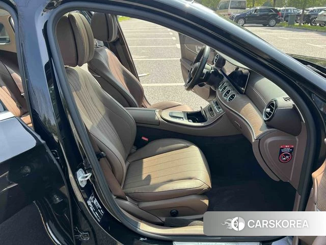 Mercedes-Benz E-class id 4275552 из Китая 27