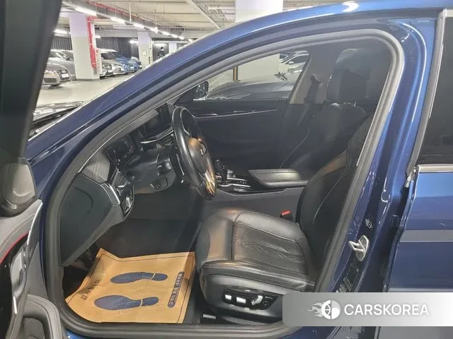 BMW 5 Series (G30) id 3044524 из Кореи 18