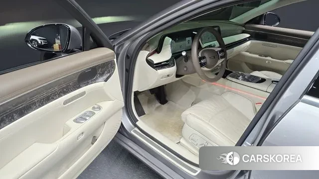 Genesis G90 (RS4) id 3770982 из Кореи 20