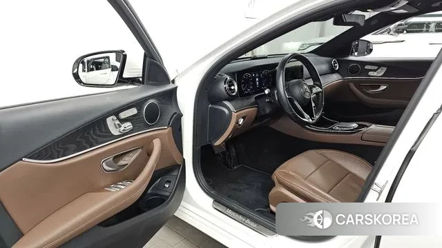 Mercedes-Benz E-Class W213 id 3606773 из Кореи 20