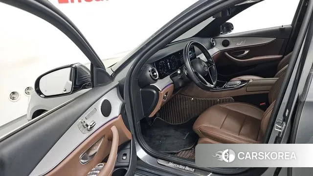 Mercedes-Benz E-Class W213 id 3044465 из Кореи 20