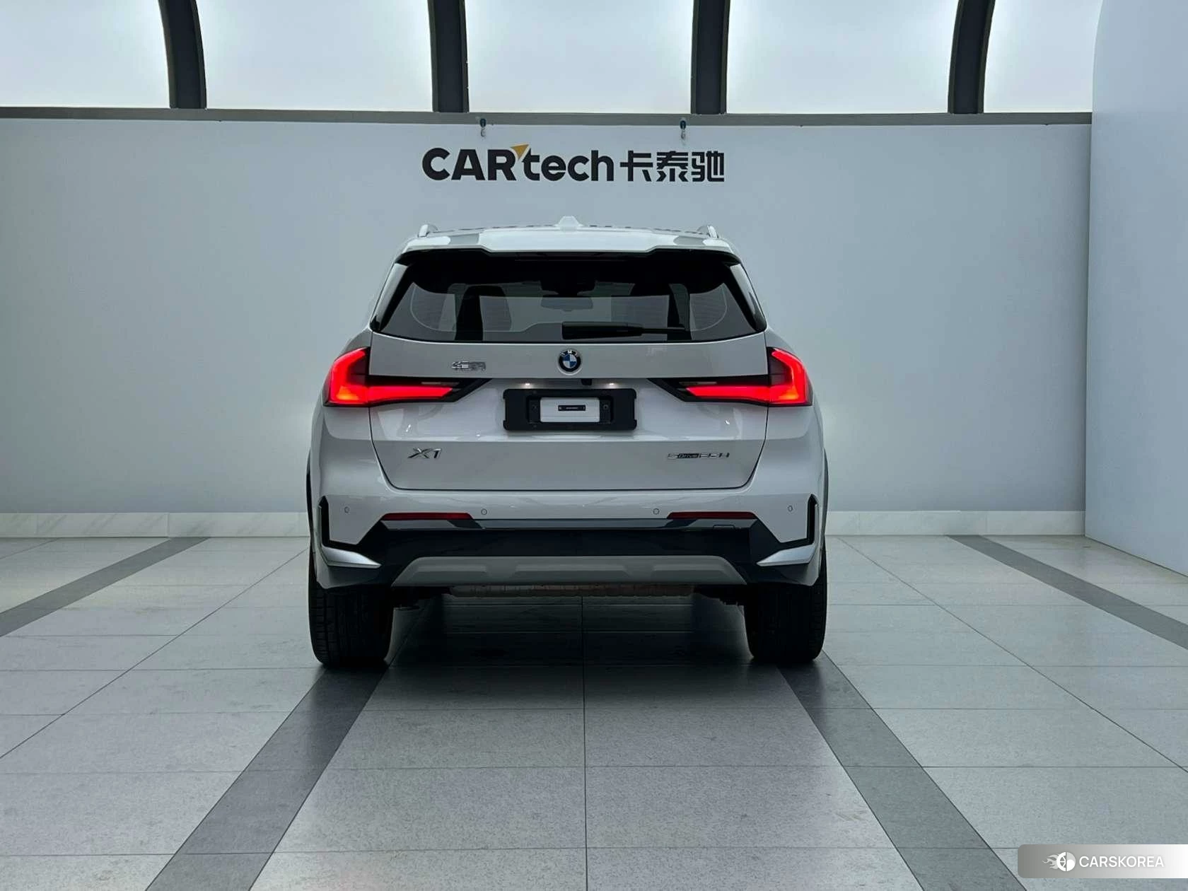 BMW X1 id 4407217 из Китая 34
