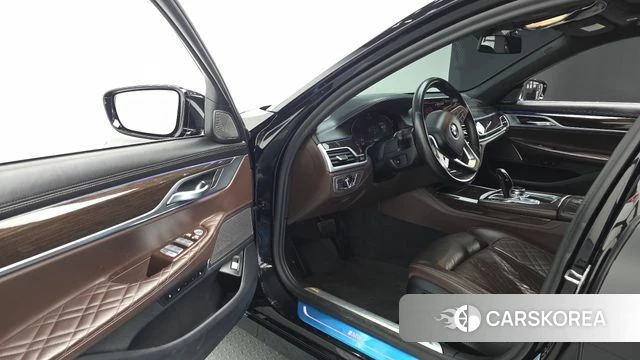 BMW 7 Series (G11) id 4435088 из Кореи 20