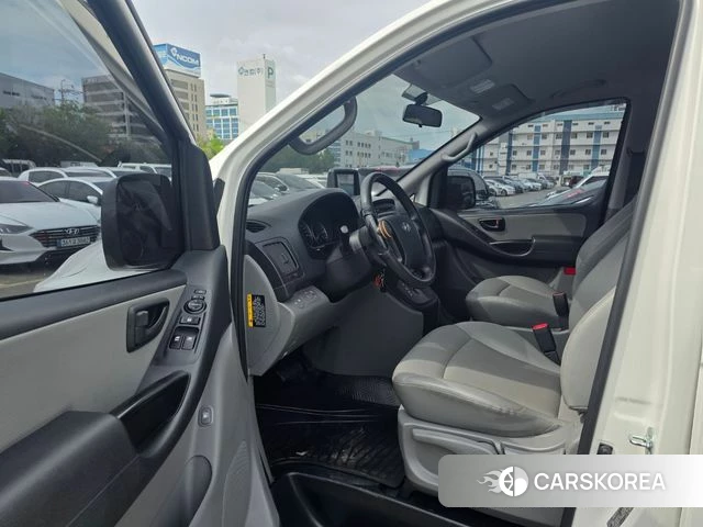 Hyundai The New Grand Starex id 4224790 из Кореи 16