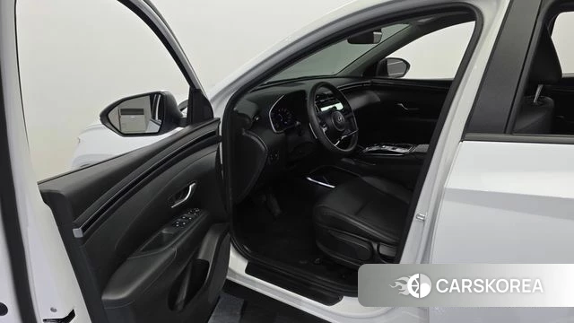 Hyundai Tucson (NX4) id 4500207 из Кореи 30
