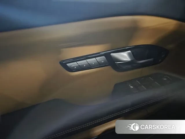 Land Rover Range Rover Evoque id 3459901 из Кореи 16