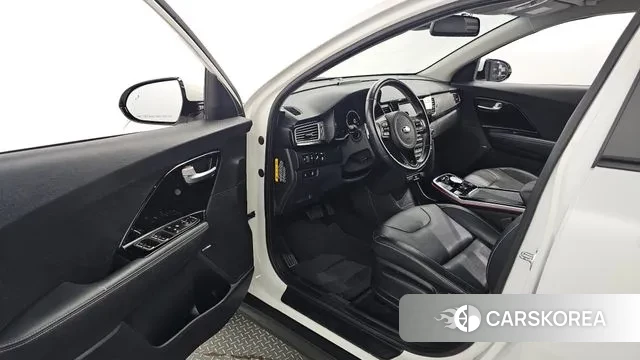 Kia Niro EV id 3054492 из Кореи 20