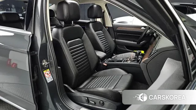 Volkswagen Passat GT (B8) id 3574221 из Кореи 20