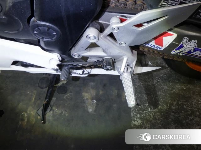 Honda CBR250RR id 3946992 из Японии 32