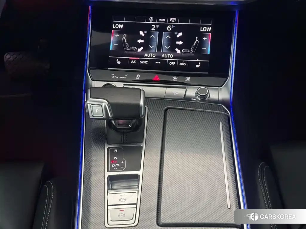 Audi A6L id 4547569 из Китая 16