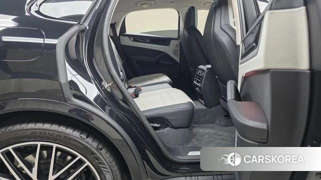 Porsche Cayenne (PO536) id 4870743 из Кореи 33