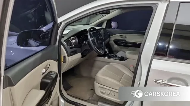 Kia The New Carnival id 2970902 из Кореи 20