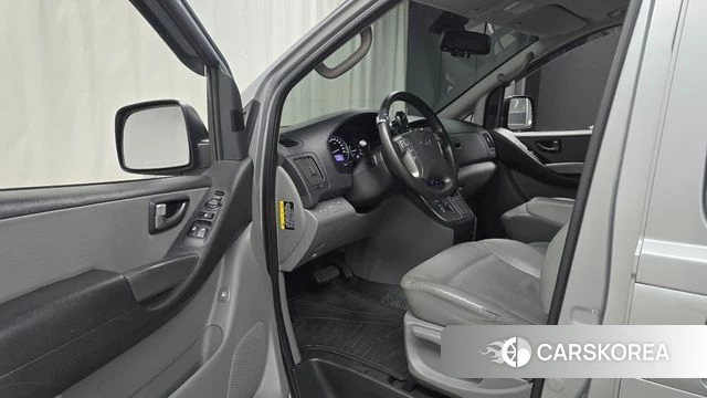 Hyundai The New Grand Starex id 4658300 из Кореи 30