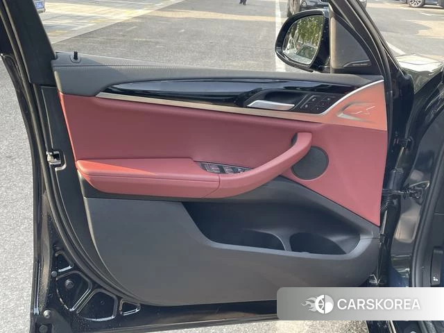 BMW iX3 id 4265384 из Китая 14