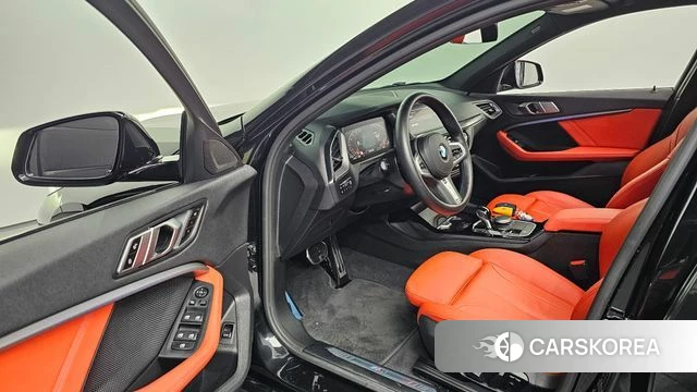 BMW 1 Series (F40) id 3892691 из Кореи 20