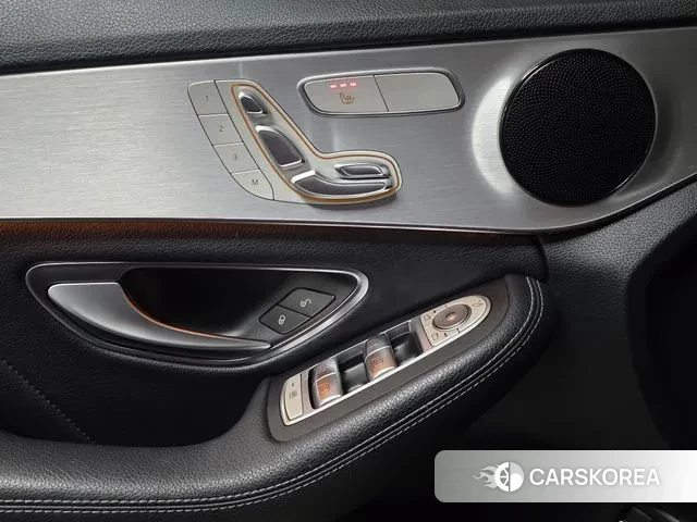 Mercedes-Benz C-Class W205 id 3085419 из Кореи 17