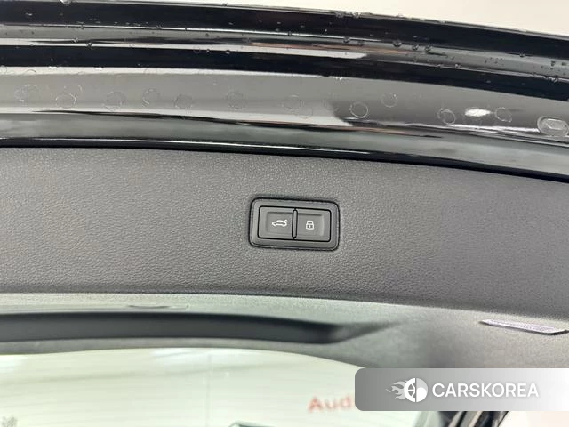 Audi Q7 id 4258728 из Китая 22