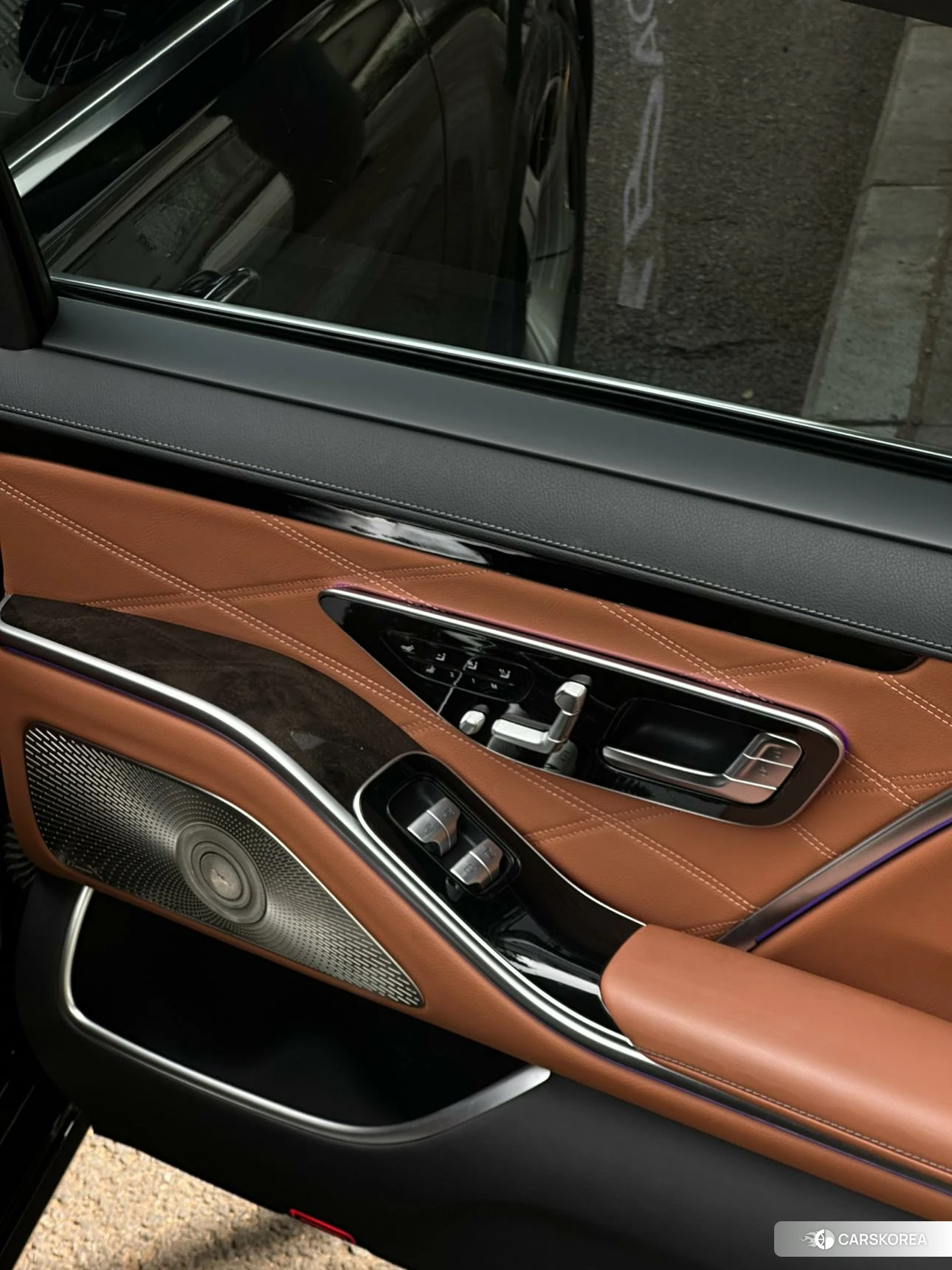 Mercedes-Benz Maybach S-class id 4441162 из Китая 18