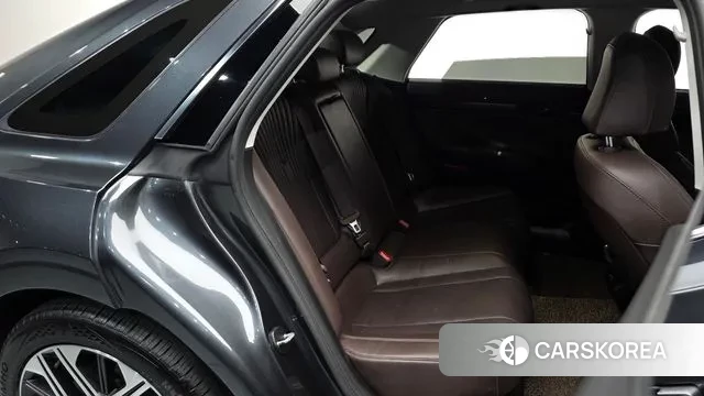 Hyundai Grandeur Hybrid (GN7) id 3452728 из Кореи 20