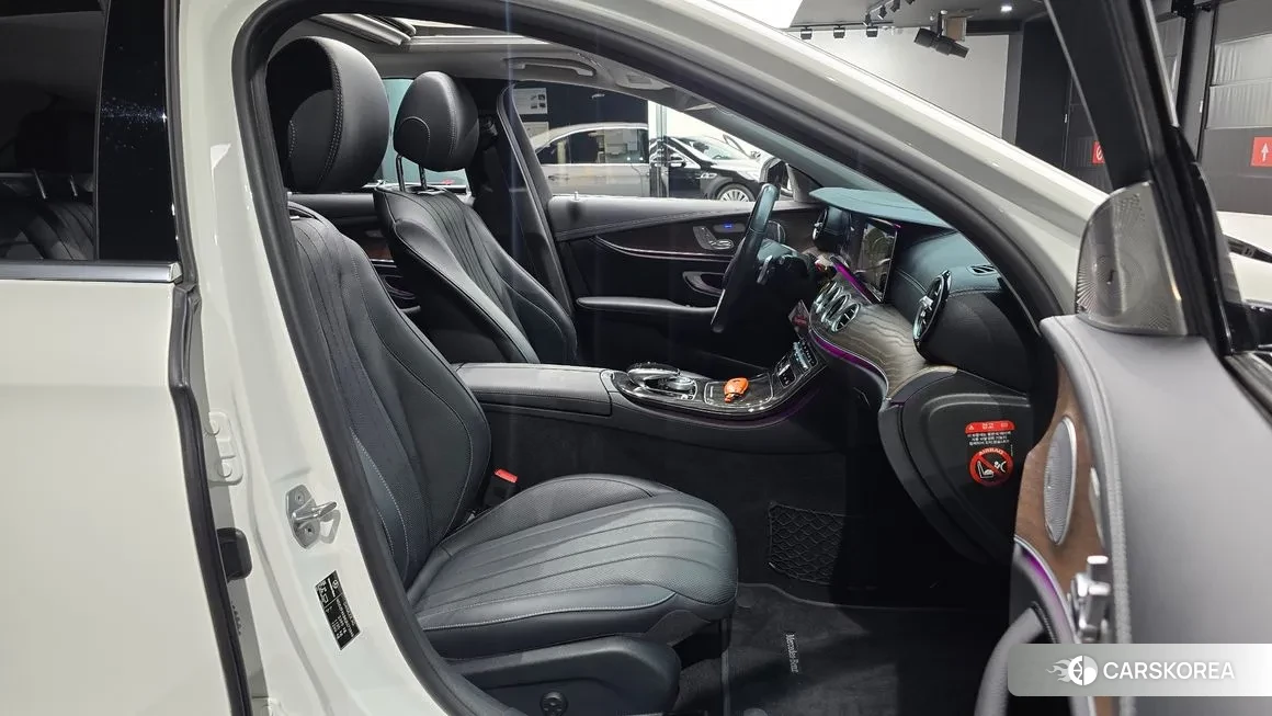 Mercedes-Benz E-Class W213 id 1981384 из Кореи 20