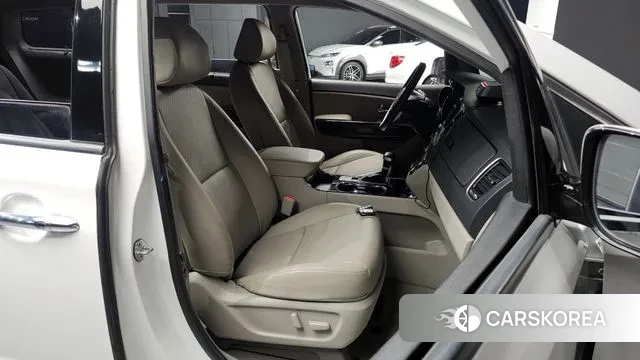 Kia The New Carnival id 3489122 из Кореи 20