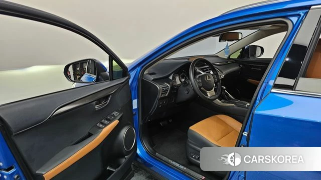 Lexus NX300h id 4417039 из Кореи 33