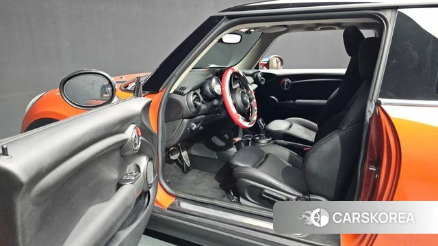 Mini Cooper id 4294849 из Кореи 31