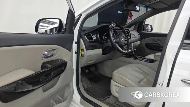 Kia The New Carnival id 4918540 из Кореи 33