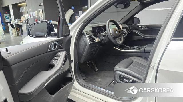BMW X5 (G05) id 4533113 из Кореи 30