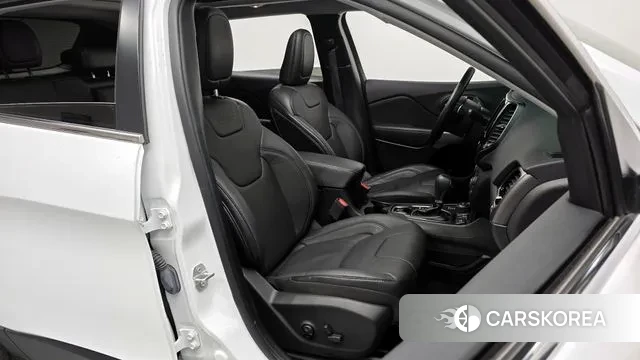 Jeep Cherokee (KL) id 3373748 из Кореи 20