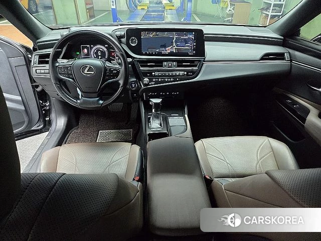 Lexus ES300h 7th generation id 4726543 из Кореи 18