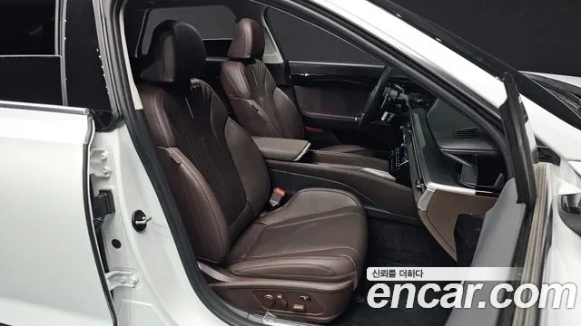 Hyundai Grandeur Hybrid (GN7) id 2862392 из Кореи 20