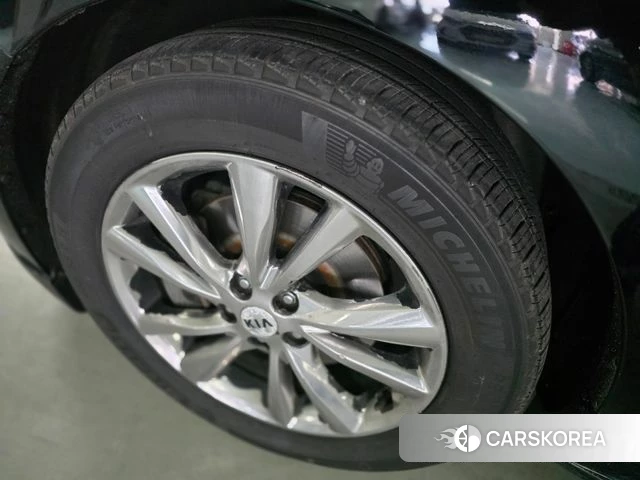 Kia The New Carnival id 4568484 из Кореи 18