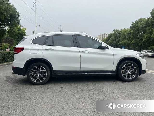 BMW X1 id 4256110 из Китая 24