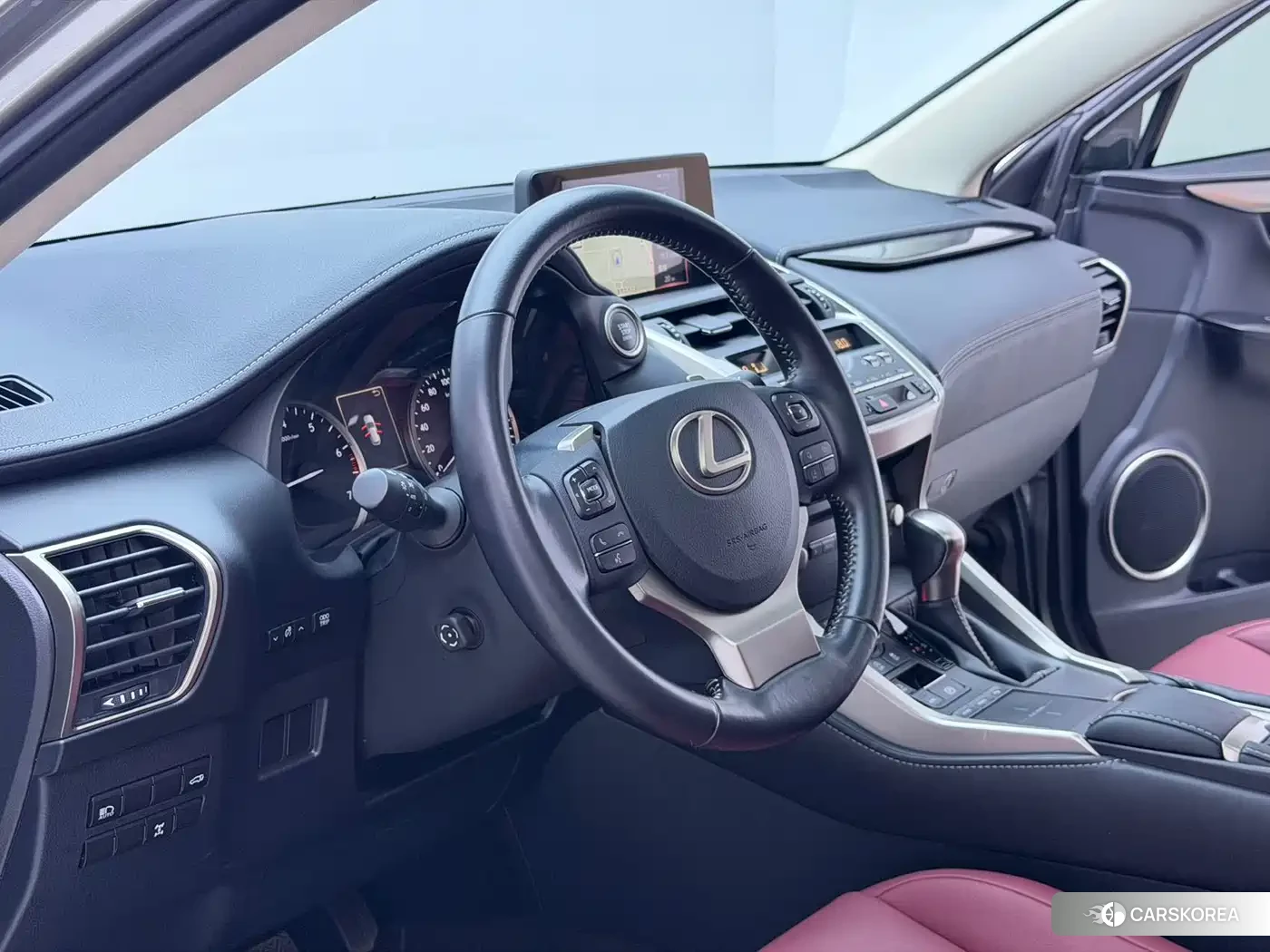 Lexus NX id 4548295 из Китая 23