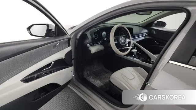 Hyundai Avante (CN7) id 3788543 из Кореи 20