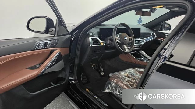 BMW X6 (G06) id 4724901 из Кореи 36