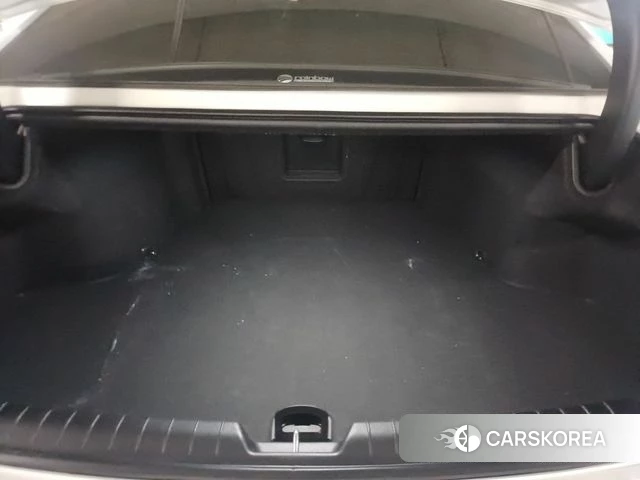 Hyundai Grandeur Hybrid (GN7) id 4715440 из Кореи 10