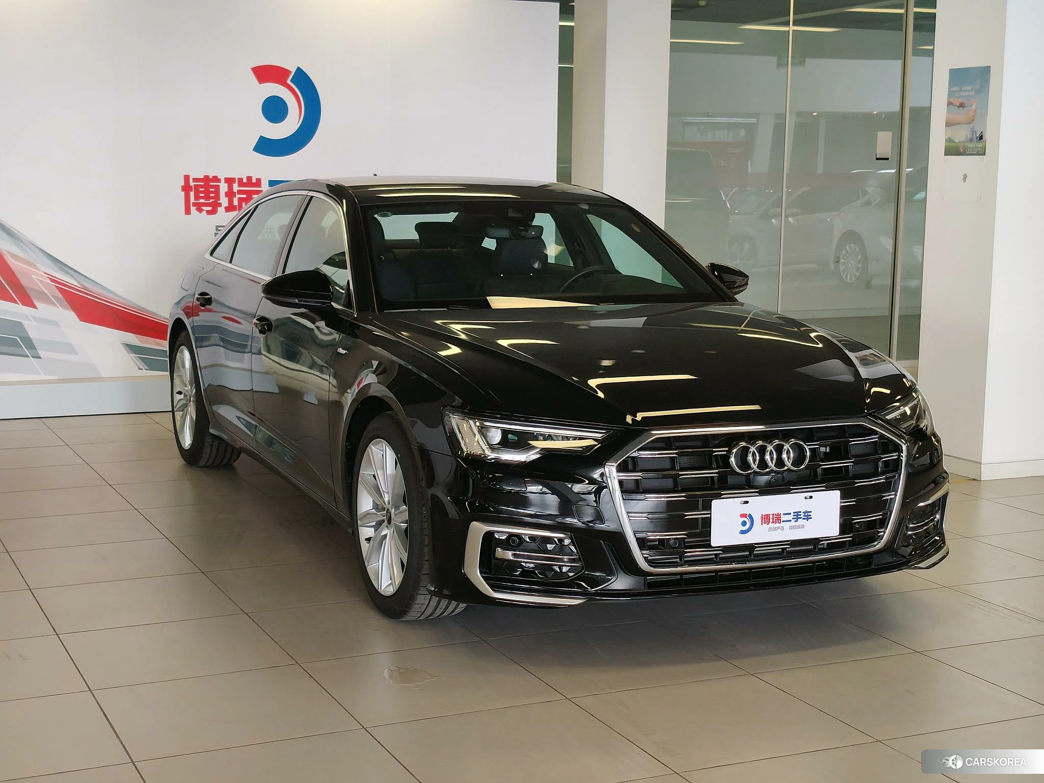 Audi A6L id 4498551 из Китая 36