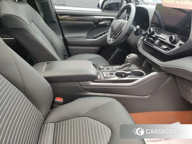 Toyota Crown Lufang id 3957839 из Китая 16