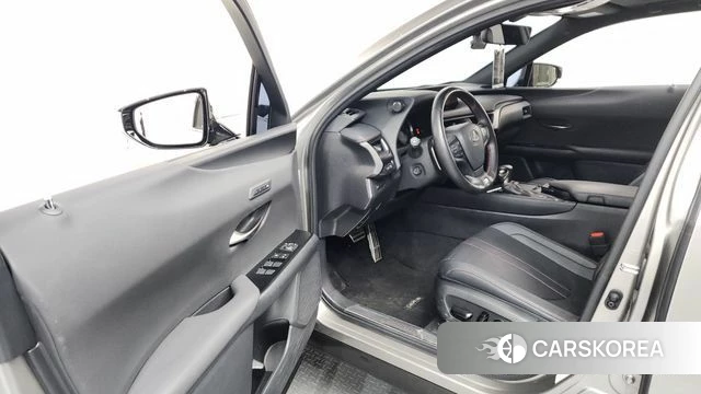 Lexus UX250h id 4179446 из Кореи 20