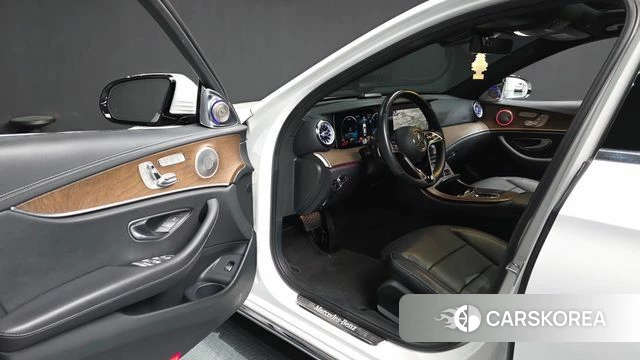 Mercedes-Benz E-Class W213 id 3839938 из Кореи 20