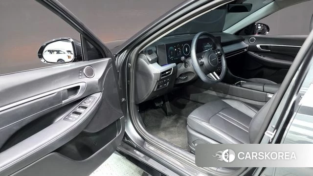 Hyundai Sonata D Edge Hybrid (DN8) id 4934470 из Кореи 32