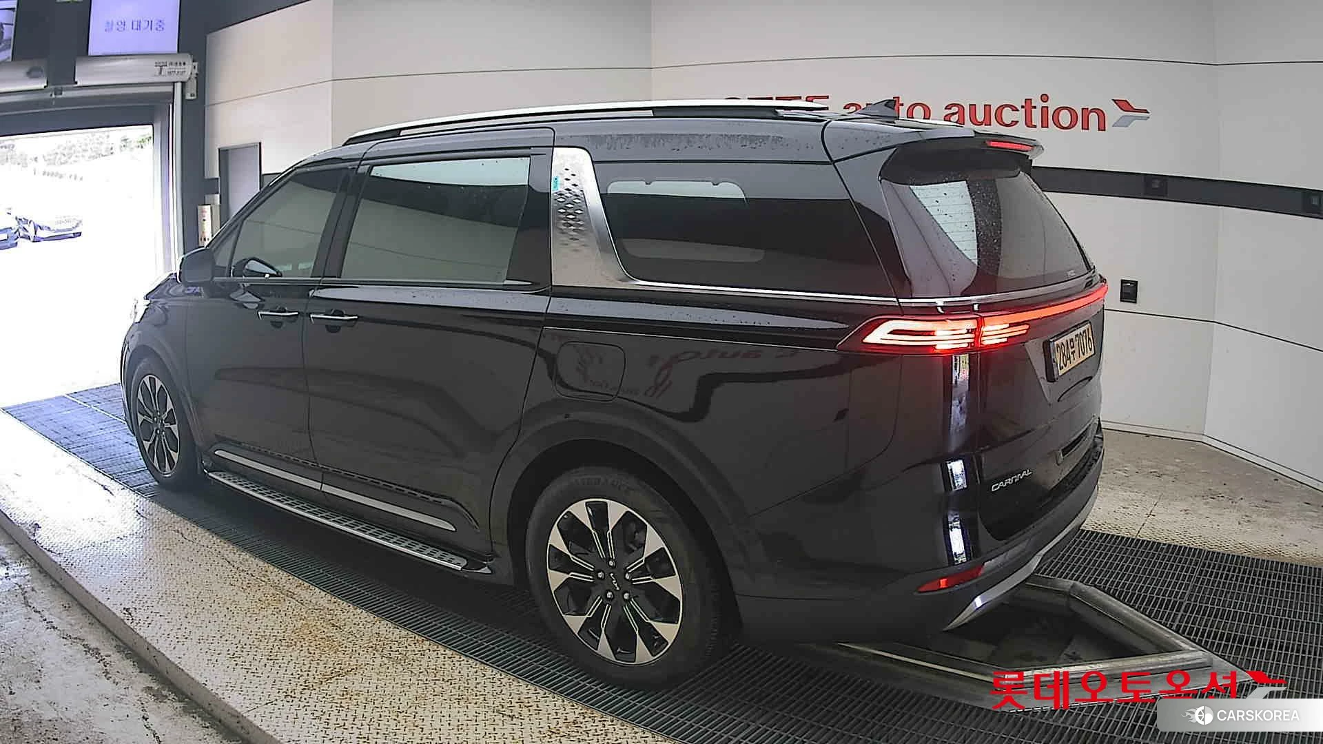 Kia Carnival id 4909237 из Кореи 38