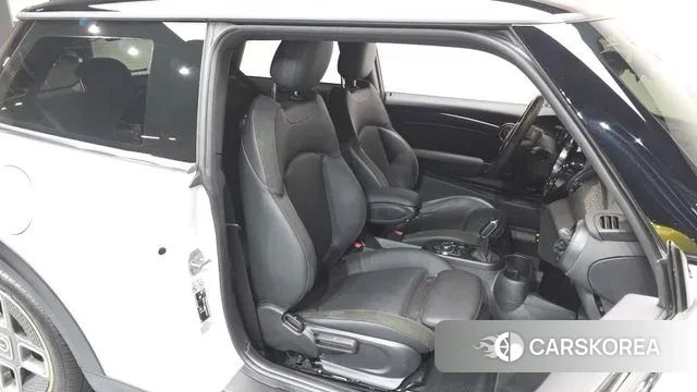 Mini Cooper Electric id 3415823 из Кореи 20