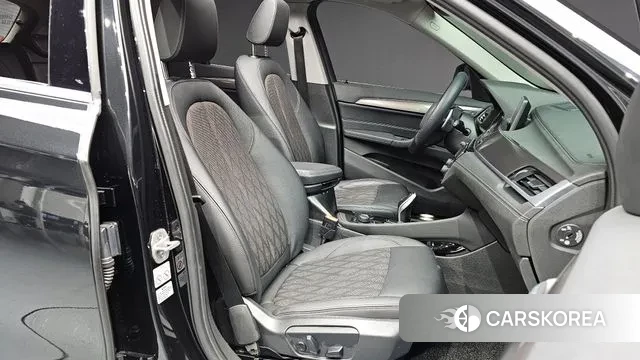 BMW X1 (F48) id 3567281 из Кореи 20