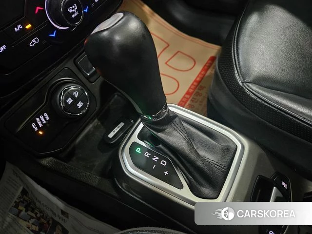 Jeep Renegade id 4251158 из Кореи 20